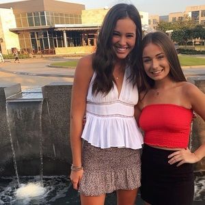 Meet your Posher, Brooke